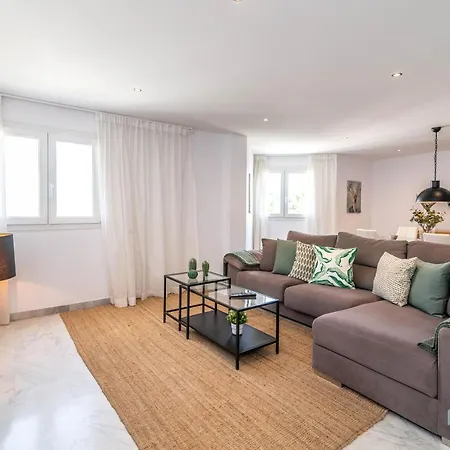 Apartment Puerto Banus Finest 2-bdrm - 50 Metres To *