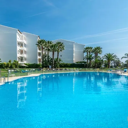 Puerto Banus Finest 2-bdrm - 50 Metres To Marbella